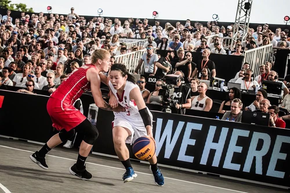 引诱贴身逼 引诱贴身逼